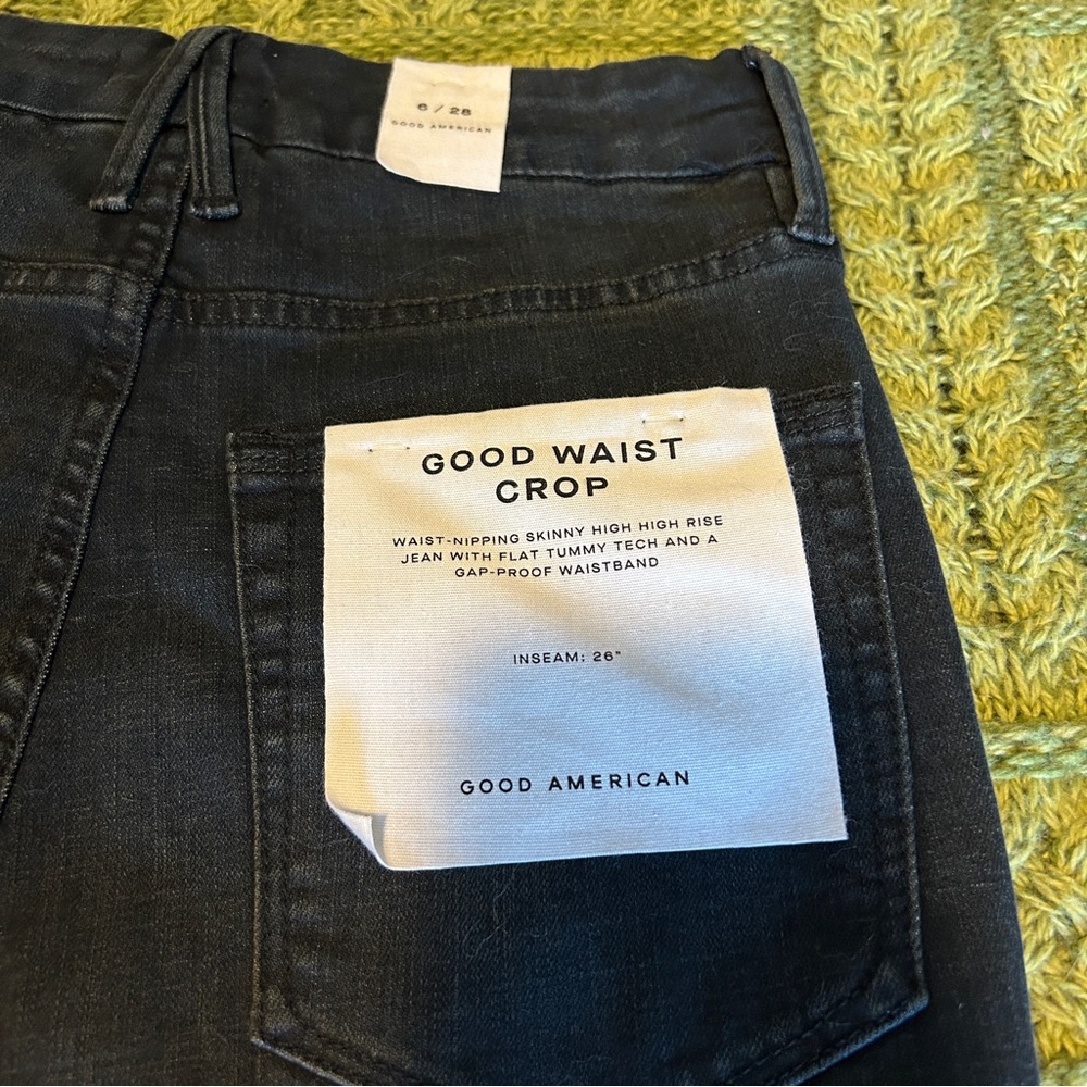 GOOD AMERICAN Women’s Good Waist Crop High Rise Raw Hem Jeans Size 6 / 28 - Picture 4 of 10